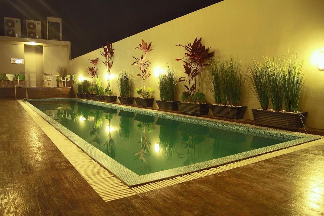 Khas Pekanbaru Hotel Exterior foto